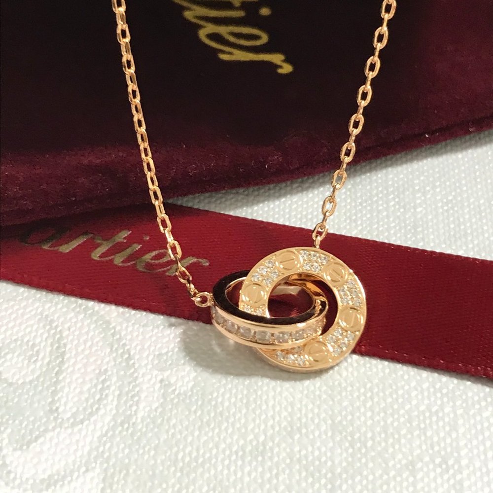 🦄🆕18K rose gold LOVE diamond necklace🦄🆕